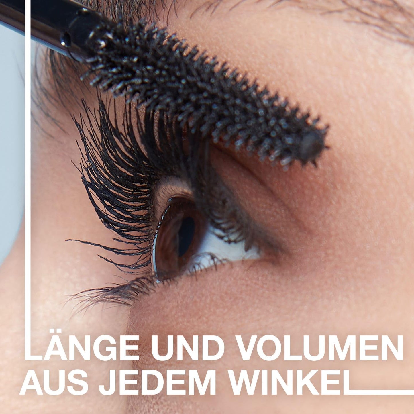 Maybelline Sky High Waterproof Mascara Schwarz