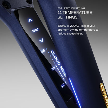 CLOUD NINE Der breite Haarglätter Blau | Variable Temperaturregelung | Revive-Modus Mineralienangereicherte Platten | Digitalanzeige 360°-Drehkabel | Schutzvorrichtung